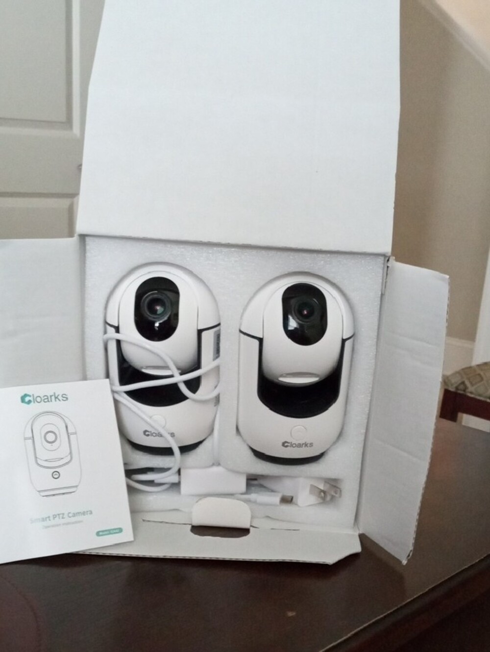 Cloarks 2K Pan/Tilt Security Cameras - White - Dual Two Pack